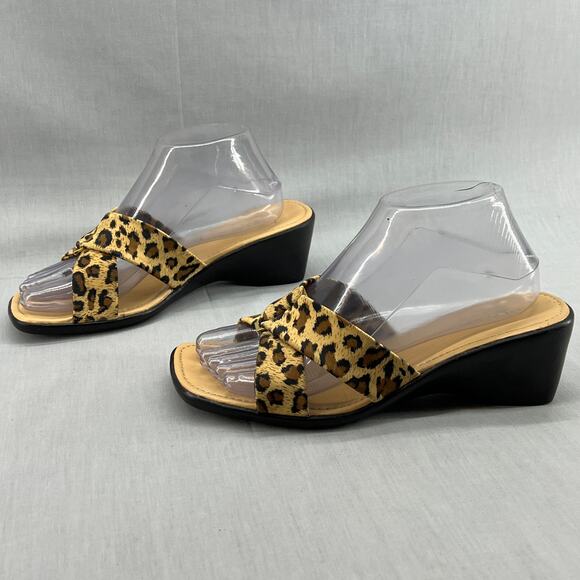 New Twist Slip On Strap Wedge Heel Sandal- Leopard -Tan-Black-Women Size 8 - Picture 8 of 11